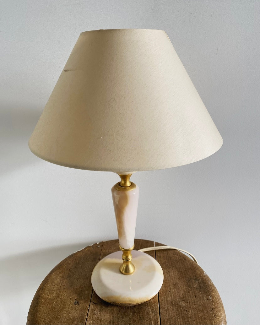 Table lamp store antique