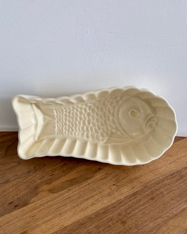 Vintage ceramic fish baking mould